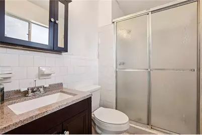 5544 Kingsport Drive NE #25, Atlanta, GA 30342 - Photo 16