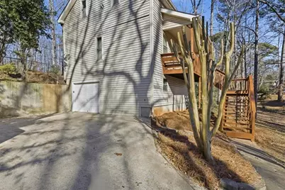 1856 W Elmwood Drive, Acworth, GA 30102 - Photo 4