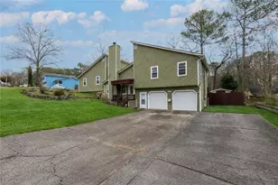 3720 Quail Hollow Trail, Snellville, GA 30039 - Photo 2