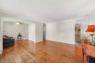 3291 Shady Oak Dr, Atlanta, GA 30340 - Photo 12