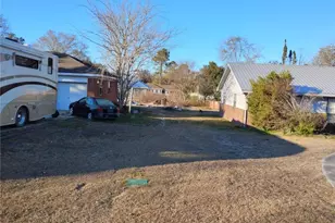 3419 Meadow Ln, Waycross, GA 31503 - Photo 4