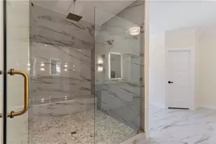 208 Indian Hills Trail, Marietta, GA 30068 - Photo 8