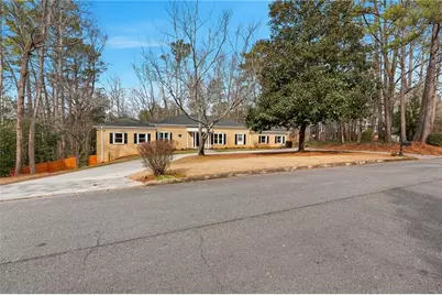 125 River Park Drive, Atlanta, GA 30328 - Photo 2