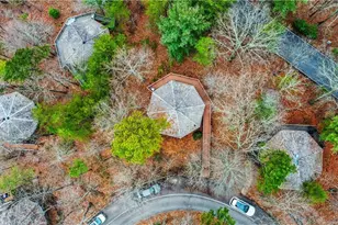 141 Treetop Knl Dr, Jasper, GA 30143 - Photo 2