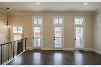 4257 Spruce Pine Alley, Doraville, GA 30360 - Photo 8