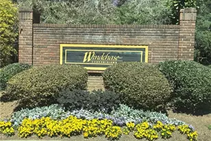 4362 Thunder Fork Dr, Stone Mountain, GA 30083 - Photo 2