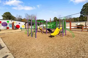 204 Fleetwood Dr, Fayetteville, GA 30214 - Photo 10