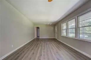 2474 W Rd, Riverdale, GA 30296 - Photo 8