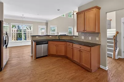 539 Hillside Trail, Woodstock, GA 30188 - Photo 12