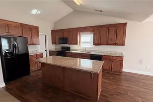 707 River Mist Cir, Jefferson, GA 30549 - Photo 6