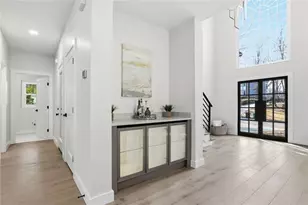 11935 Wildwood Springs Dr, Roswell, GA 30075 - Photo 2