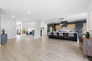 11935 Wildwood Springs Dr, Roswell, GA 30075 - Photo 14