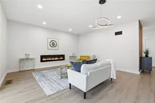 11935 Wildwood Springs Dr, Roswell, GA 30075 - Photo 8