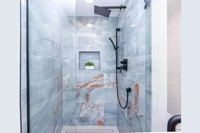 2566 Creekwood Terrace, Decatur, GA 30030 - Photo 16