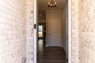 6260 Bracken Brown Dr, Alpharetta, GA 30004 - Photo 2