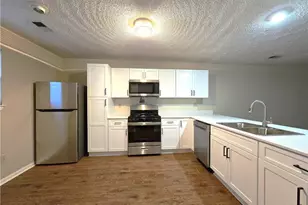 227 Quail Run, Roswell, GA 30076 - Photo 4