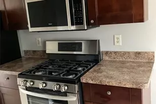 925 Mill Stone Dr, Marietta, GA 30062 - Photo 2