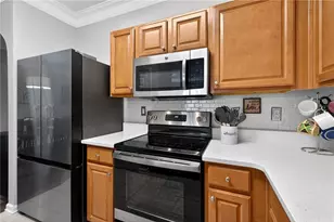 2327 Heritage Park Circle NW, Kennesaw, GA 30144 - Photo 10