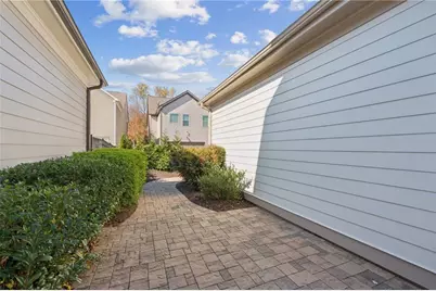 7330 Winthrop Road, Alpharetta, GA 30005 - Photo 36
