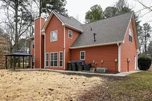 5546 Hurstcliffe Dr, Kennesaw, GA 30152 - Photo 4