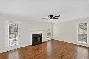 5546 Hurstcliffe Dr, Kennesaw, GA 30152 - Photo 8