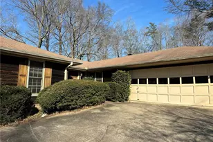 320 Wickerberry Ln, Roswell, GA 30075 - Photo 4