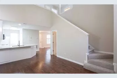 1199 Riverside Terrace, Gainesville, GA 30501 - Photo 4