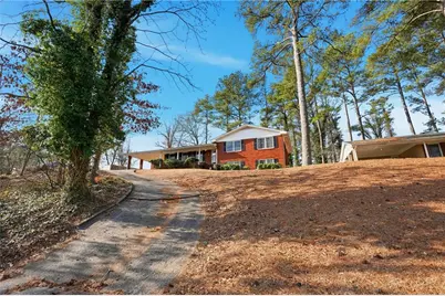 4165 Williamsburg Drive, Atlanta, GA 30337 - Photo 2