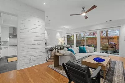 3317 Buckhead Forest Mews NE, Atlanta, GA 30305 - Photo 6