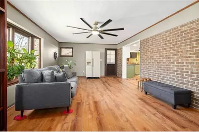 344 Holly Drive, Gainesville, GA 30501 - Photo 8