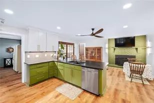 344 Holly Dr, Gainesville, GA 30501 - Photo 10