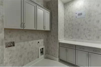 7032 Cottage Grove Drive, Flowery Branch, GA 30542 - Photo 8