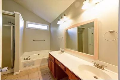 1135 Laurel Cove Drive, Snellville, GA 30078 - Photo 18