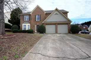 1135 Laurel Cove Dr, Snellville, GA 30078 - Photo 2