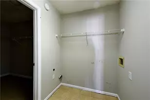 1135 Laurel Cove Dr, Snellville, GA 30078 - Photo 20