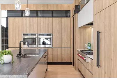 633 Pauley Place, Sandy Springs, GA 30328 - Photo 10