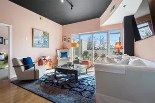 250 Pharr Rd NE, Atlanta, GA 30305 - Photo 12