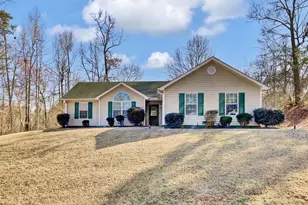 40 Elisabeth Way, Grantville, GA 30220 - Photo 1