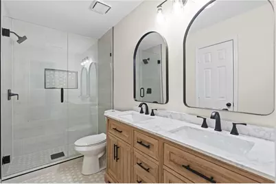 1028 Towne Lake Hills E, Woodstock, GA 30189 - Photo 30