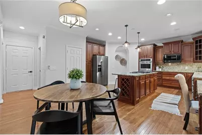 1028 Towne Lake Hills E, Woodstock, GA 30189 - Photo 12