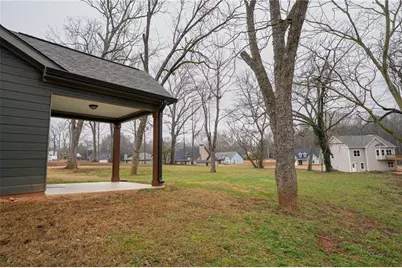 72 South Main Street, Maysville, GA 30558 - Photo 6