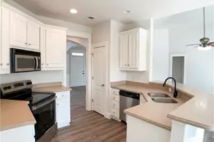 1139 Woodmere Dr, Loganville, GA 30052 - Photo 10