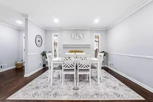 690 Trailwood Dr, Riverdale, GA 30274 - Photo 4