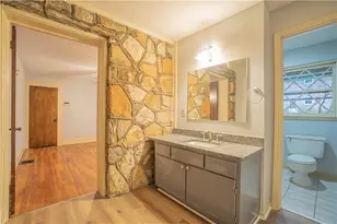 1865 Oak Grove Rd NE, Atlanta, GA 30345 - Photo 8