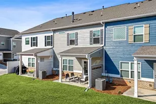 1130 Fuzz St, Lawrenceville, GA 30046 - Photo 32