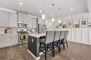 1130 Fuzz St, Lawrenceville, GA 30046 - Photo 10