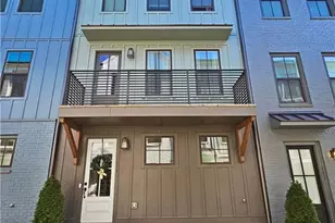 151 Chestnut Cir, Atlanta, GA 30342 - Photo 2