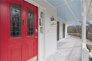 4104 Westchester Crossing NE, Roswell, GA 30075 - Photo 2