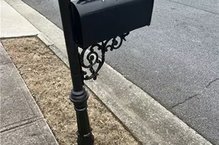 3185 Glenloch Pl, Lawrenceville, GA 30044 - Photo 2