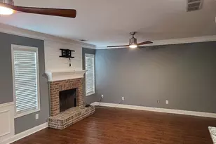 3185 Glenloch Pl, Lawrenceville, GA 30044 - Photo 4